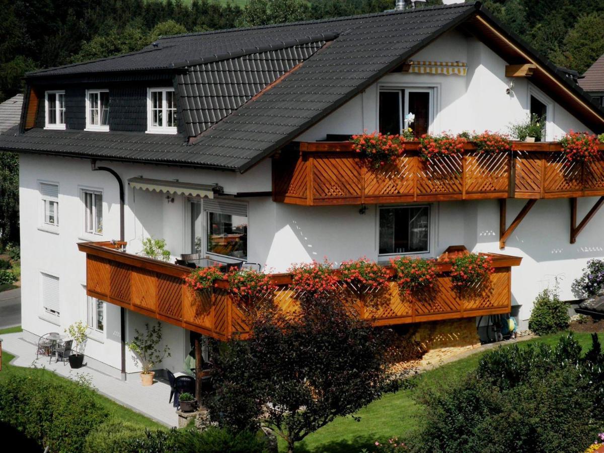 Ferienhaus Geier Hilders Dış mekan fotoğraf